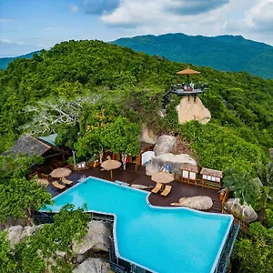 Yalong Bay Earthly Paradise Birds Nest （mountain Villas) 5*, Szanja Kína