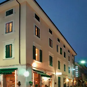 https://hotel-marina-montecatini-terme.it-tuscanyhotel.com
